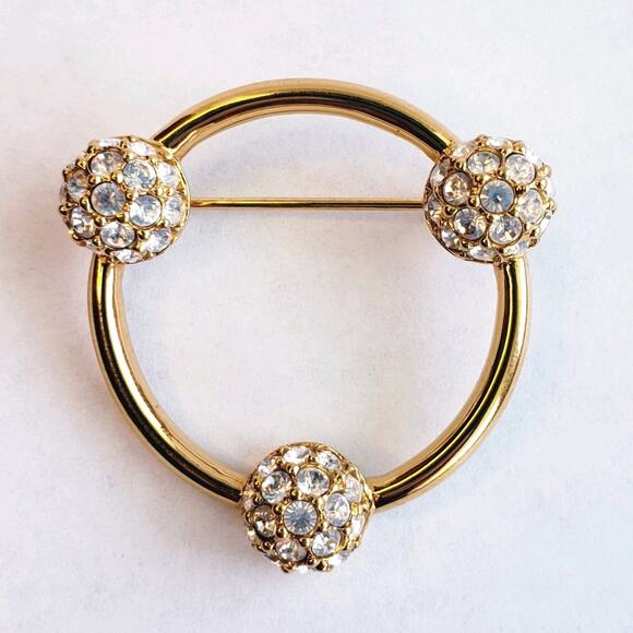Vintage Swarovski Swan Logo Gold Tone Pave Crystal Balls Circle Brooch 1.25" - Picture 1 of 7